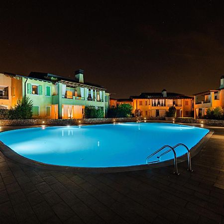 Le Corti Caterina Apartments With Pool By Wonderful Italy Desenzano del Garda Exteriör bild