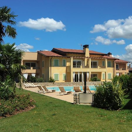 Le Corti Caterina Apartments With Pool By Wonderful Italy Desenzano del Garda Exteriör bild